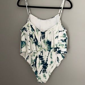 Boohoo plus swimsuit - NWT